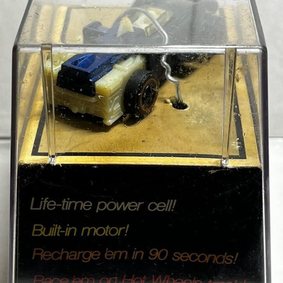 Boxed / Cased HOT WHEELS REDLINE ERA SIZZLERS 1970 BLUE INDY EAGLE Motorev Sound - Picture 9 of 9